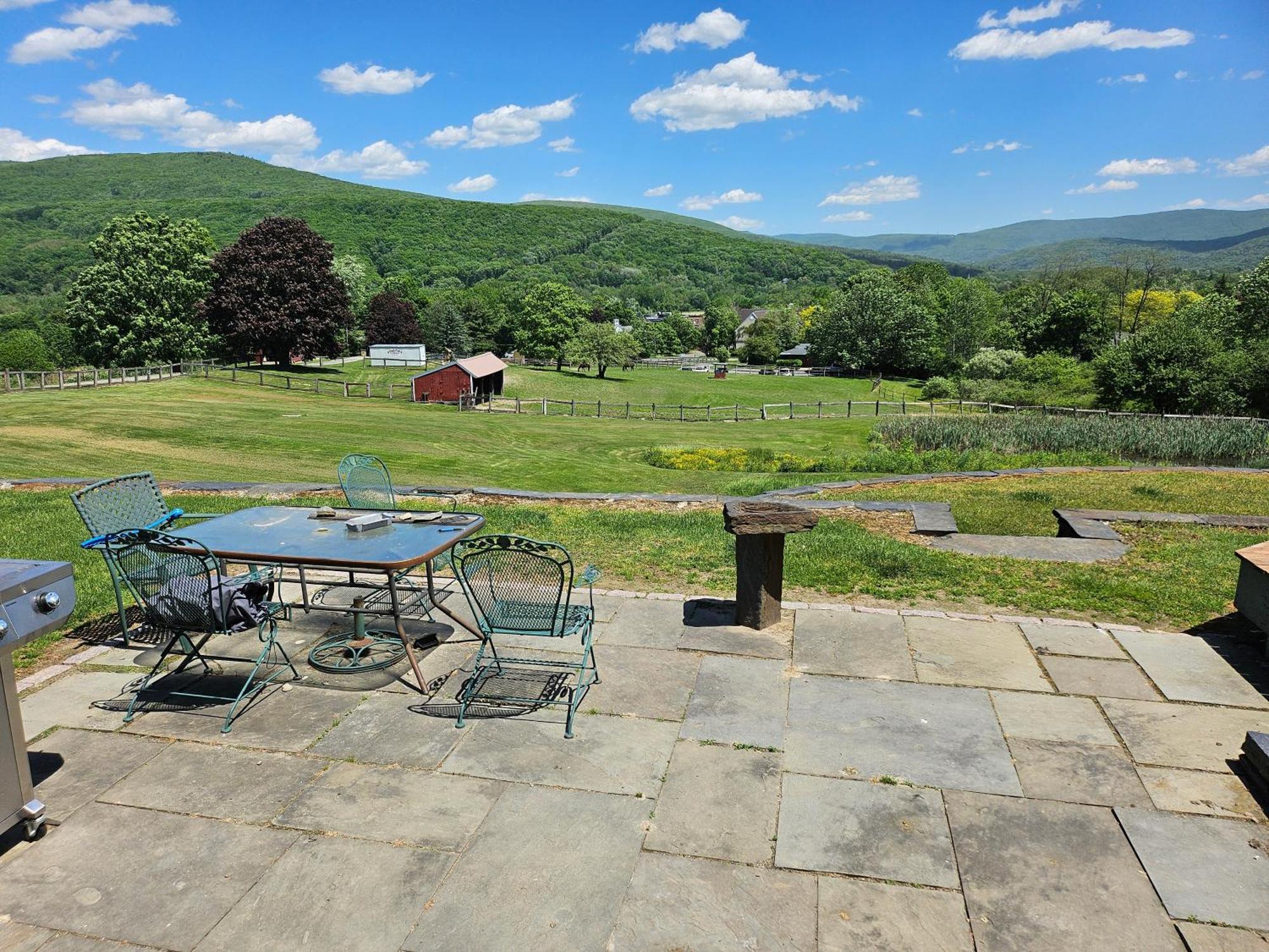 Clover Hill Farm & Country Inn Williamstown Luaran gambar